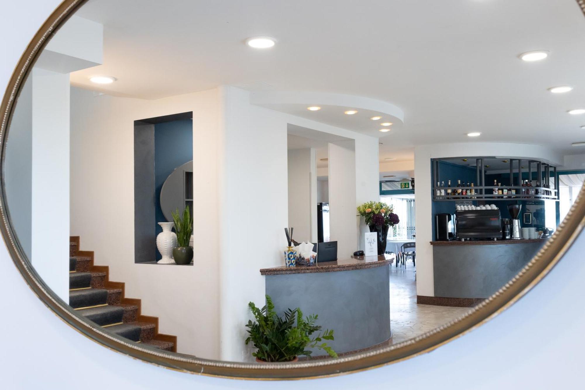 Hotel Delaville Frontemare Lido di Jesolo Luaran gambar