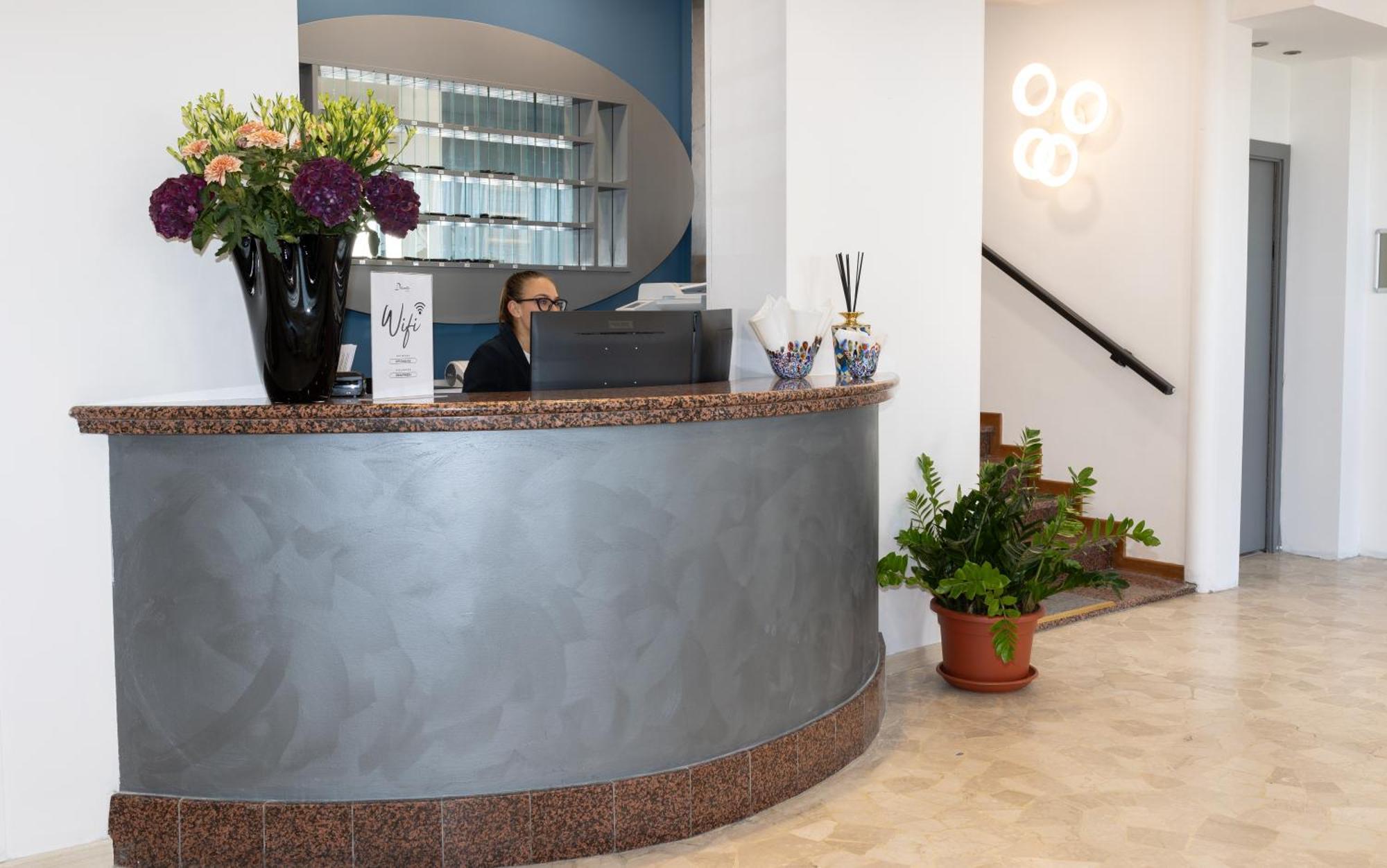 Hotel Delaville Frontemare Lido di Jesolo Luaran gambar